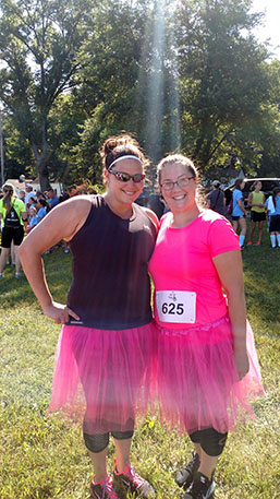 Two participants of Girls on the Run