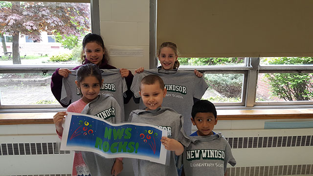 Students and their New Windsor T-Shirts 2