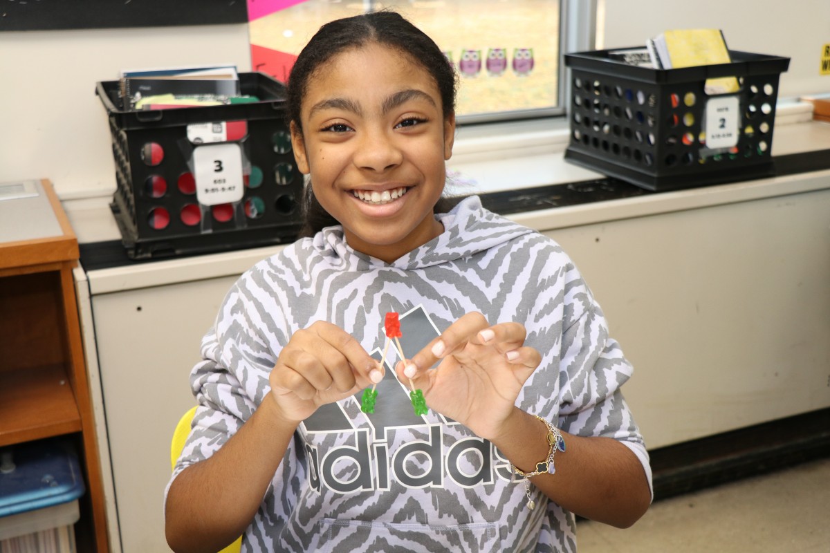 Thumbnail for South Middle School Scientists Use Gummy Bears to Learn Chemistry